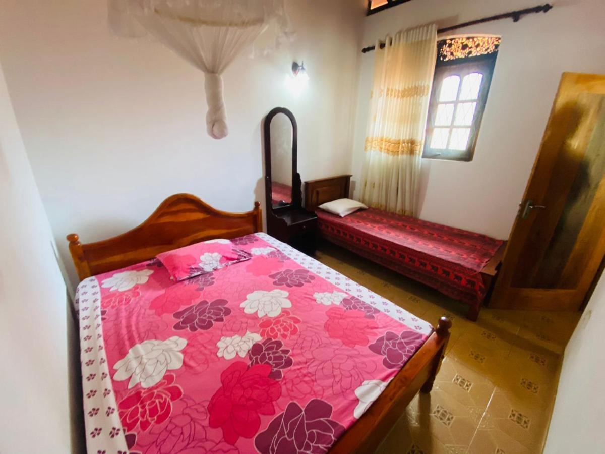 Colonial Bungalow Tangalle Exterior foto