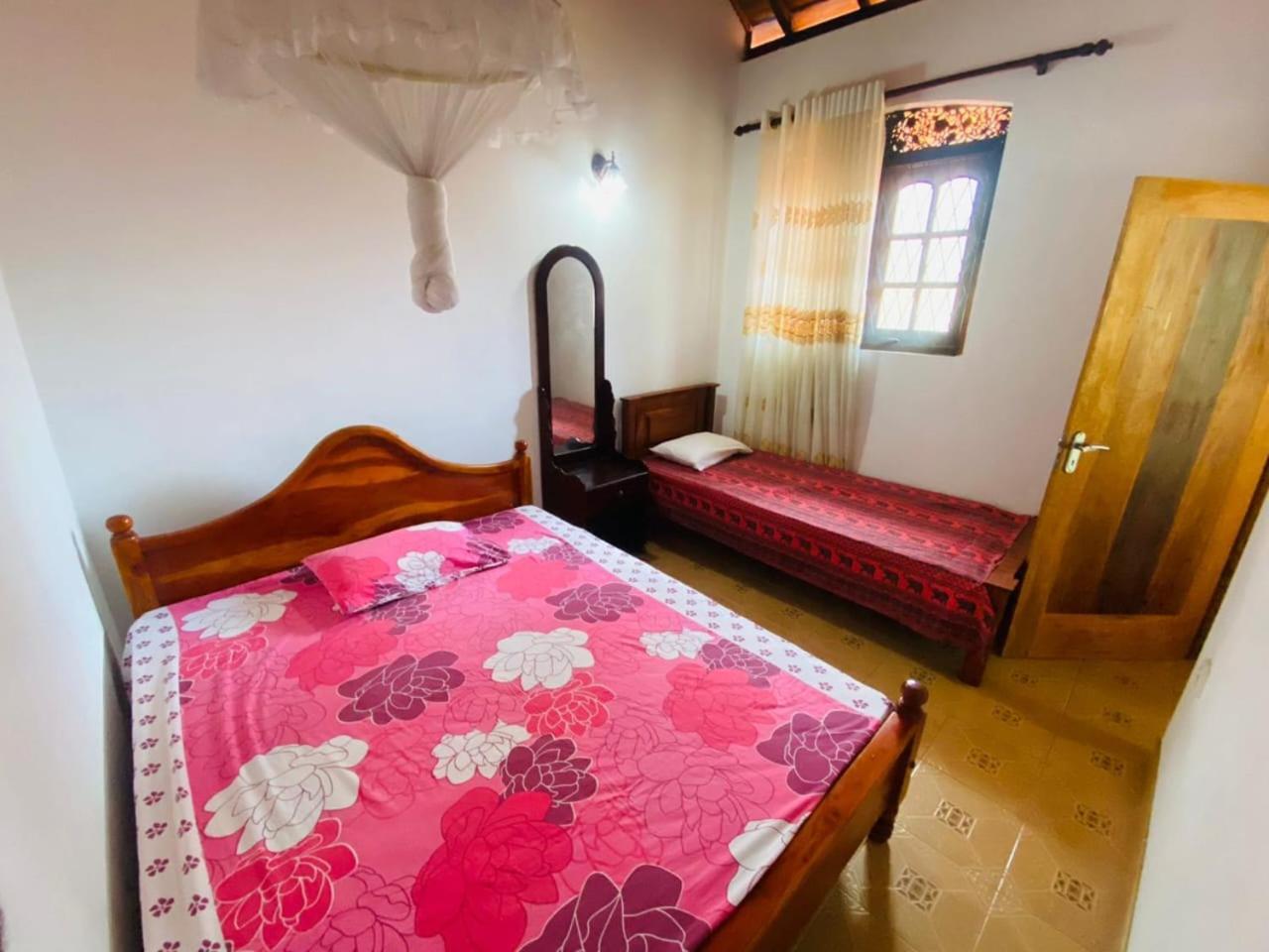 Colonial Bungalow Tangalle Exterior foto