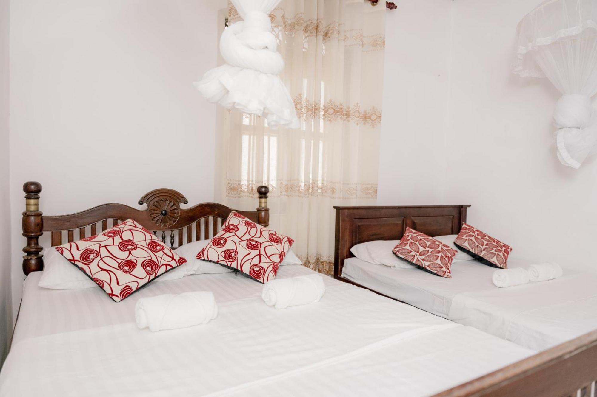 Colonial Bungalow Tangalle Exterior foto