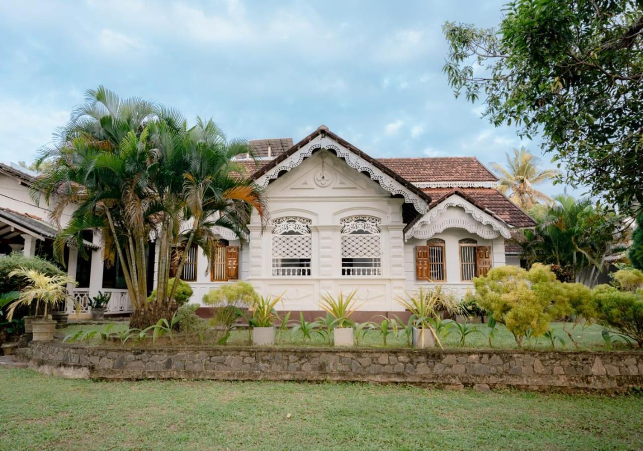 Colonial Bungalow Tangalle Exterior foto